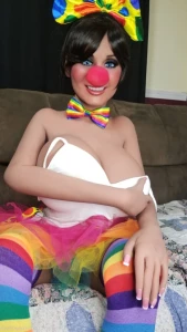 15578403