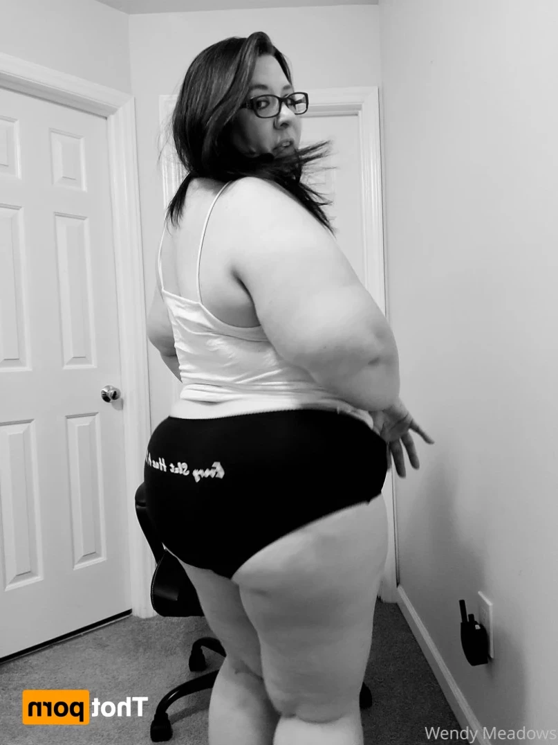 🍑 𝙃𝙪𝙜𝙚 𝘽𝙤𝙤𝙩𝙮 𝘽𝘽𝙒 😈📲 [ wendymeadows ] Onlyfans leaked photo 14794631 on Hotleaks.tv