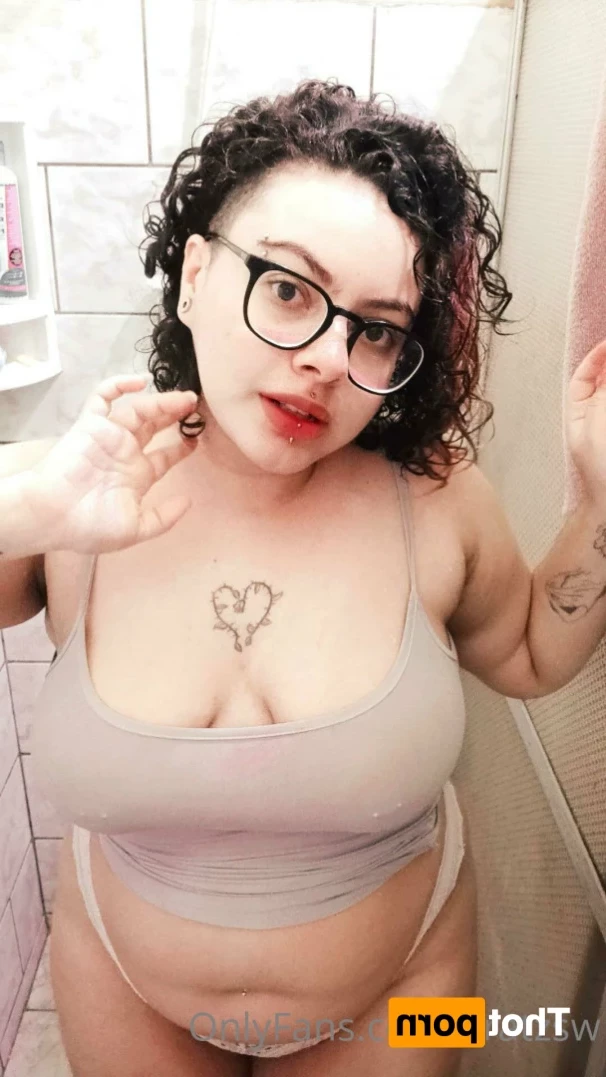 Lin 🍑 [ bratzsw ] Onlyfans leaked photo 12624520 on Hotleaks.tv