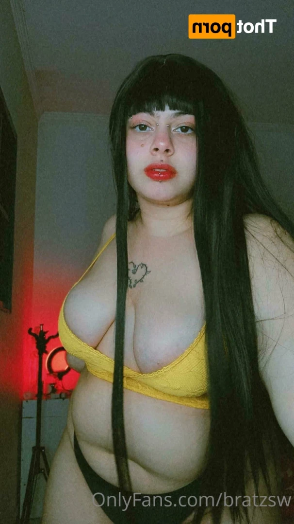 Lin 🍑 [ bratzsw ] Onlyfans leaked photo 13644807 on Hotleaks.tv