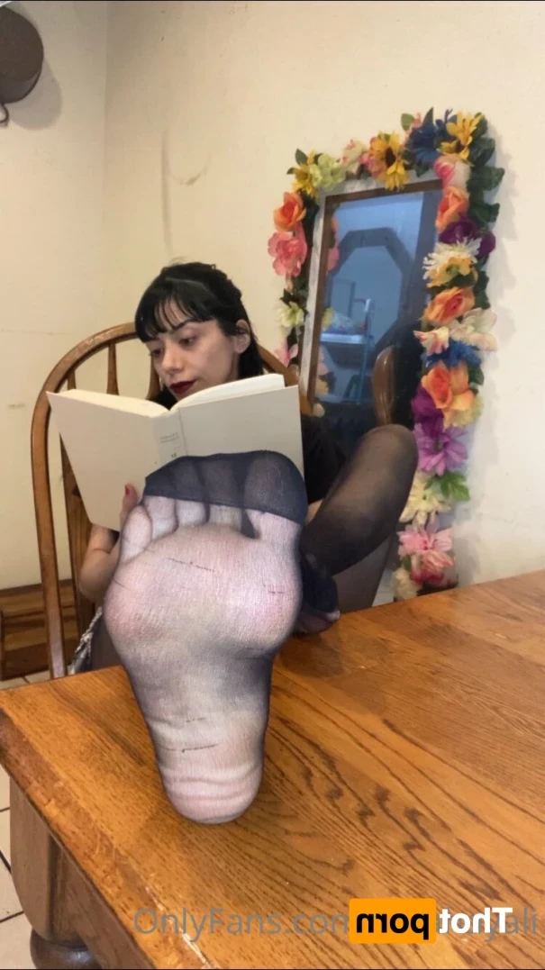 Zarah Ayali [ zarahayali ] Onlyfans leaked photo 16173429 on Hotleaks.tv