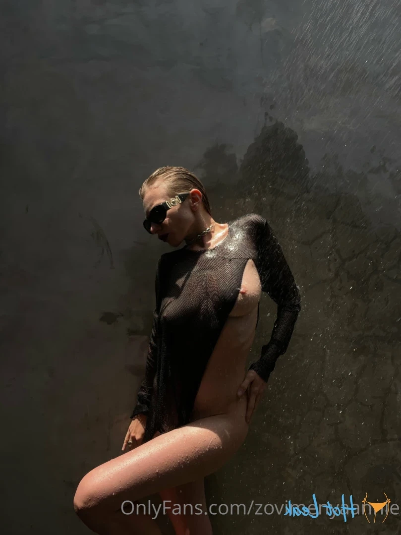 annie [ zovimenyaannie ] Onlyfans leaked photo 14572759 on Hotleaks.tv