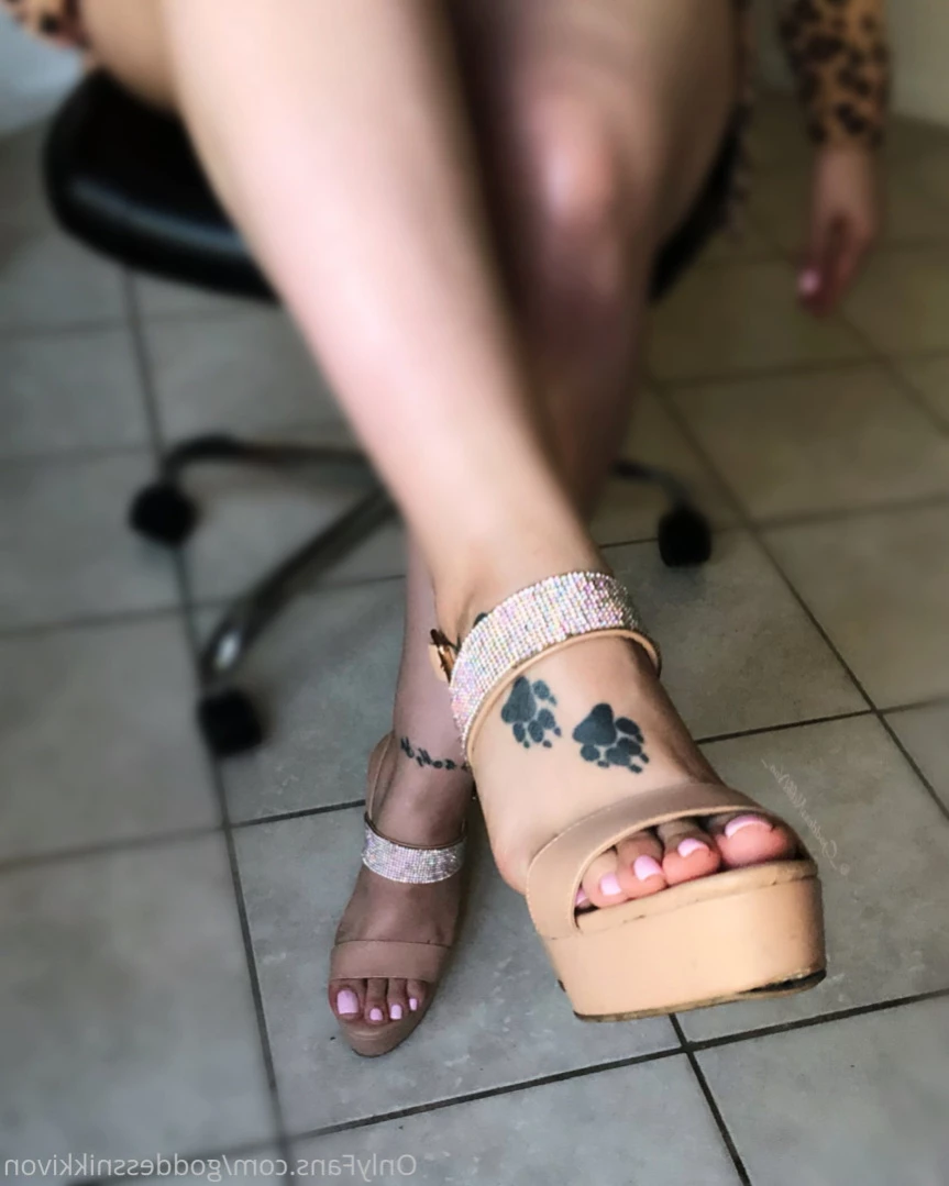 Nikki Von [ nikkivonnails ] Onlyfans leaked photo 11014927 on Hotleaks.tv