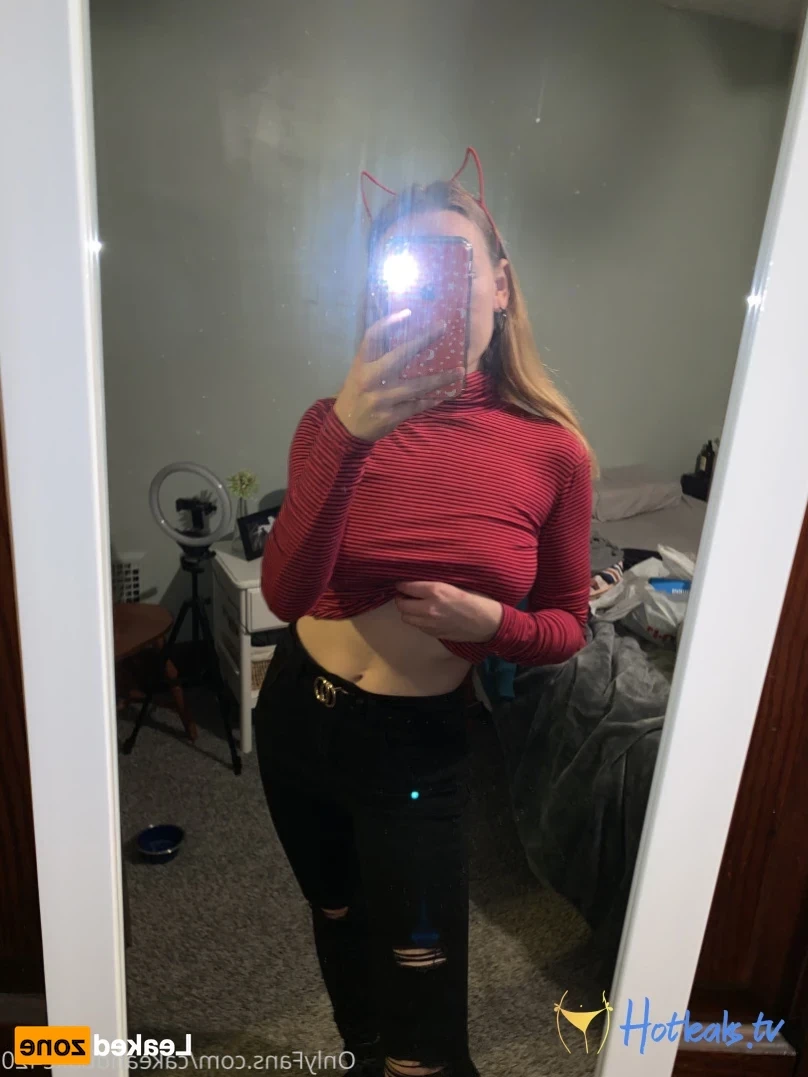 CakeAndBake [ cakeandbake420 ] Onlyfans leaked photo 14539050 on Hotleaks.tv