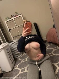 16299054