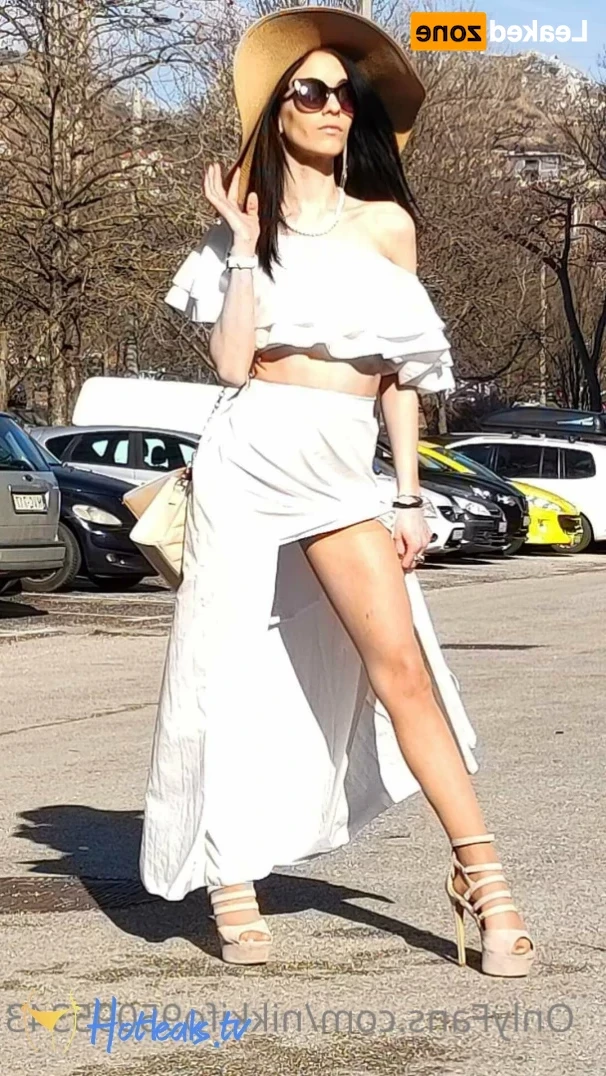 nikkifo95095343 Onlyfans leaked photo 15886705 on Hotleaks.tv