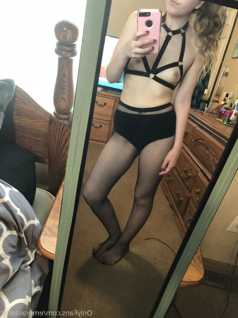 ✨ Lil’ $lut ✨ [ emeraldslust ] Onlyfans leaked photo 13919499 on Hotleaks.tv