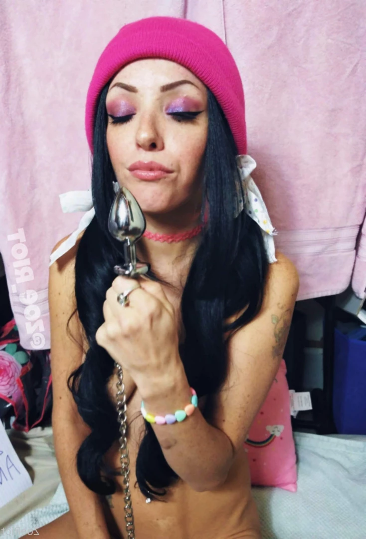 💗Zoe Riot💗 [ zoe_riot ] Onlyfans leaked photo 14915682 on Hotleaks.tv