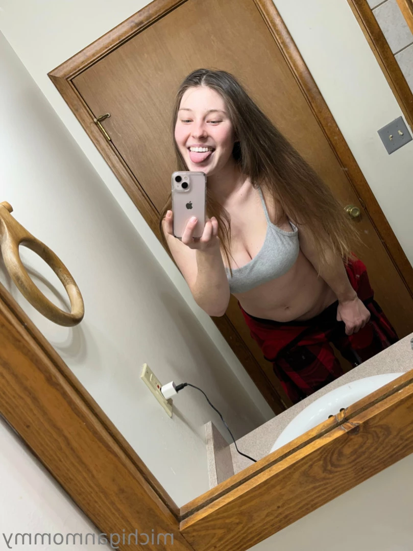 michiganmami Onlyfans leaked photo 16388681 on Hotleaks.tv