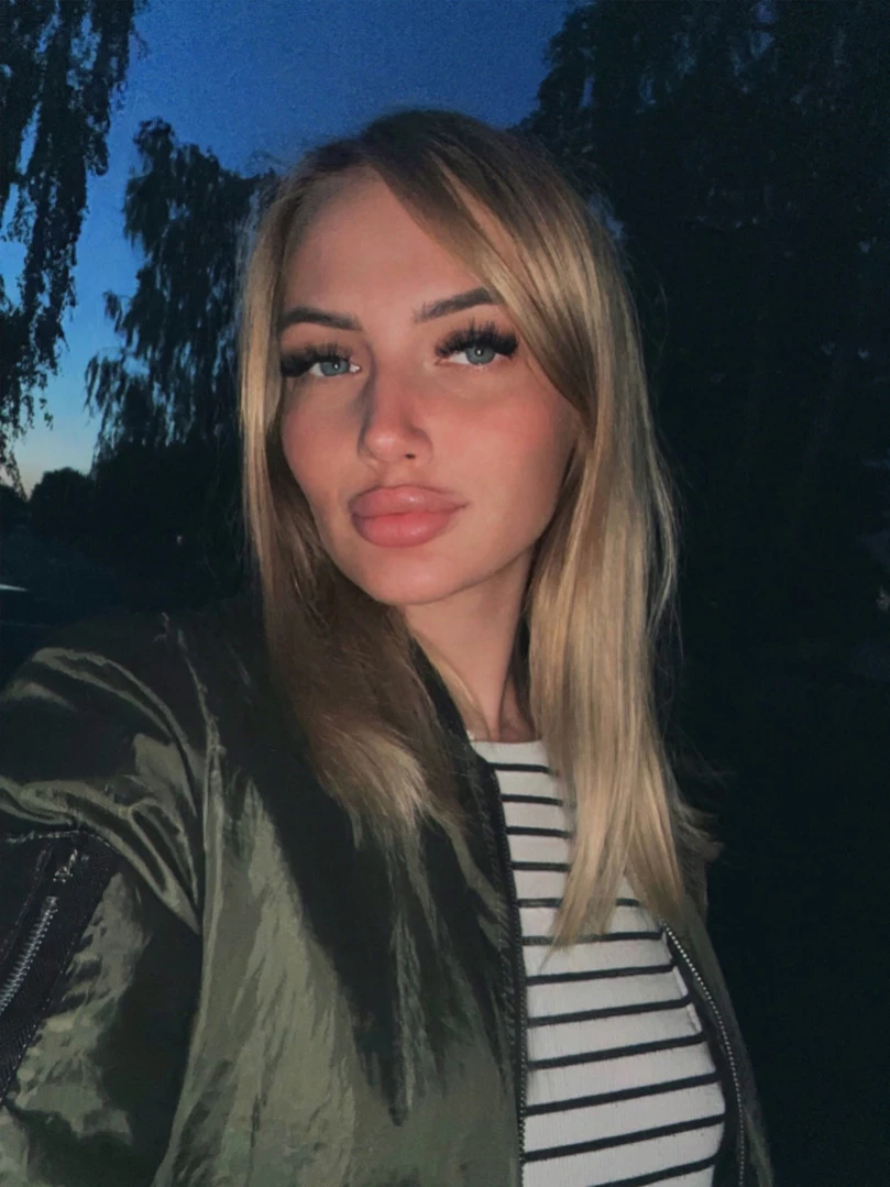 𝐁𝐄𝐋𝐋𝐀 𝐏𝟎𝐑𝐍 𝐓𝟎𝐏 𝟎.𝟓%💎 [ bellat0p ] Onlyfans leaked photo 12680382 on Hotleaks.tv