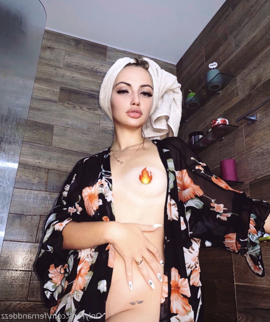 𝐁𝐄𝐋𝐋𝐀 𝐏𝟎𝐑𝐍 𝐓𝟎𝐏 𝟎.𝟓%💎 [ bellat0p ] Onlyfans leaked photo 12829428 on Hotleaks.tv