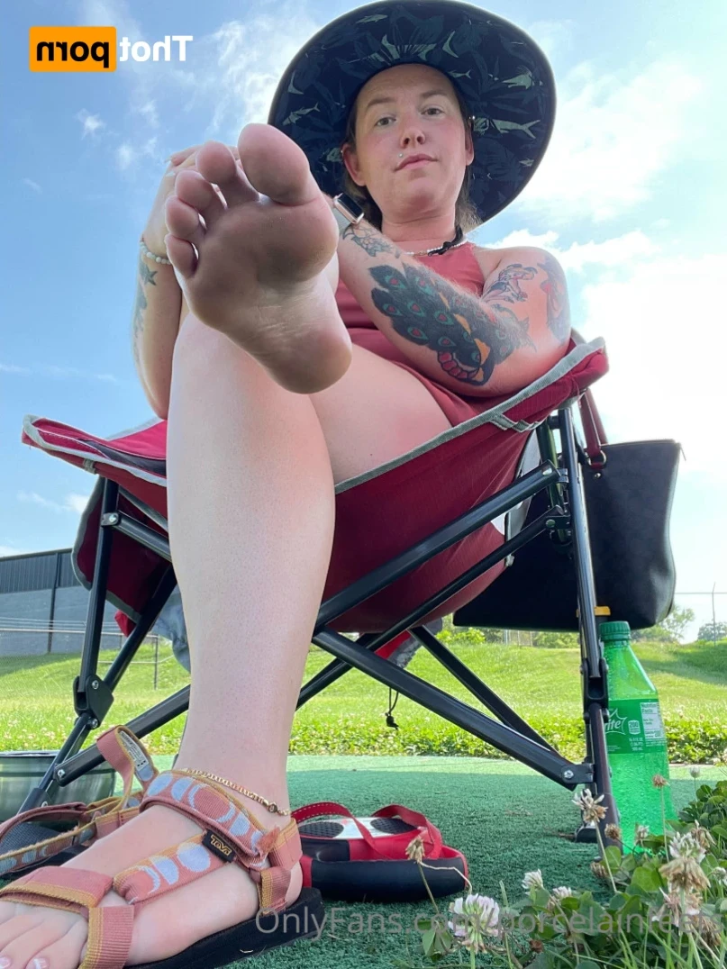Porcelain Goddess [ porcelainfeets ] Onlyfans leaked photo 11829962 on Hotleaks.tv