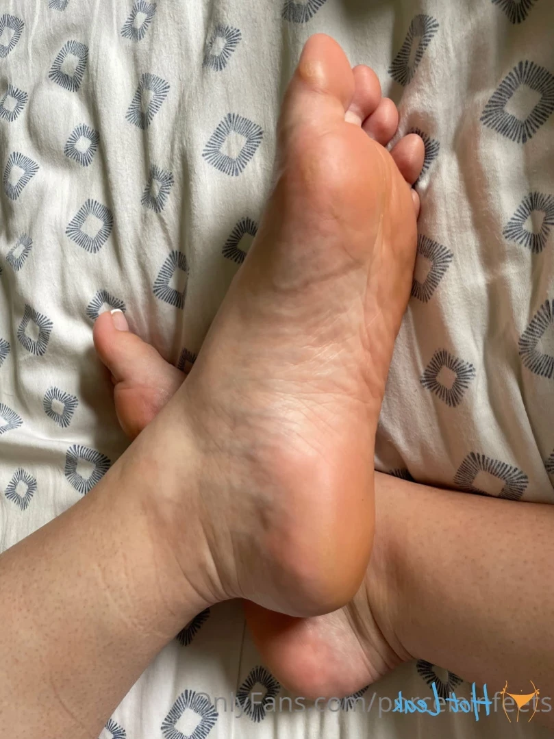 Porcelain Goddess [ porcelainfeets ] Onlyfans leaked photo 12273186 on Hotleaks.tv