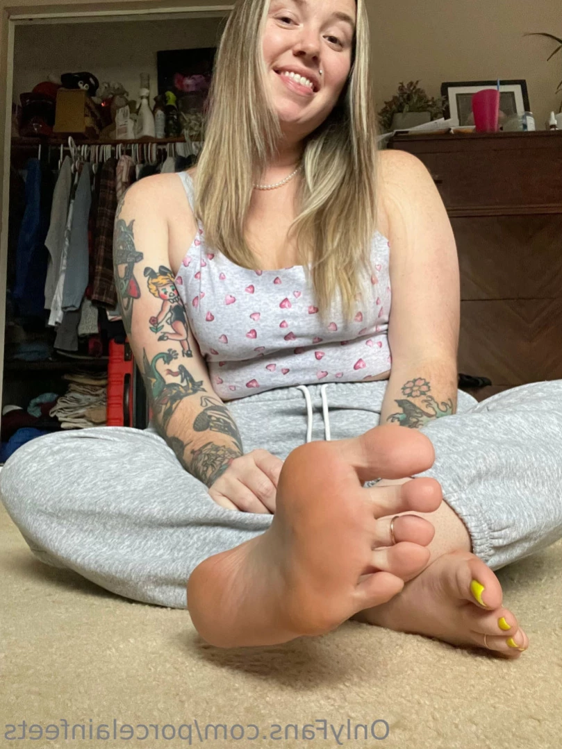 Porcelain Goddess [ porcelainfeets ] Onlyfans leaked photo 13266050 on Hotleaks.tv