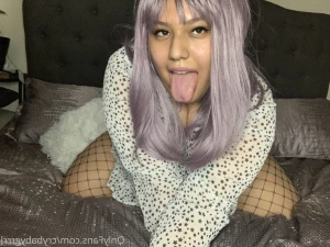 15916933