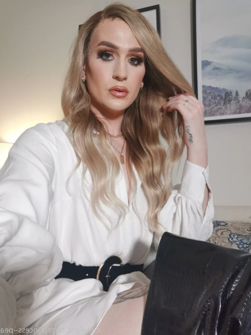 Mummy - Hung British TS [ urprincesspea ] Onlyfans leaked photo 12341551 on Hotleaks.tv