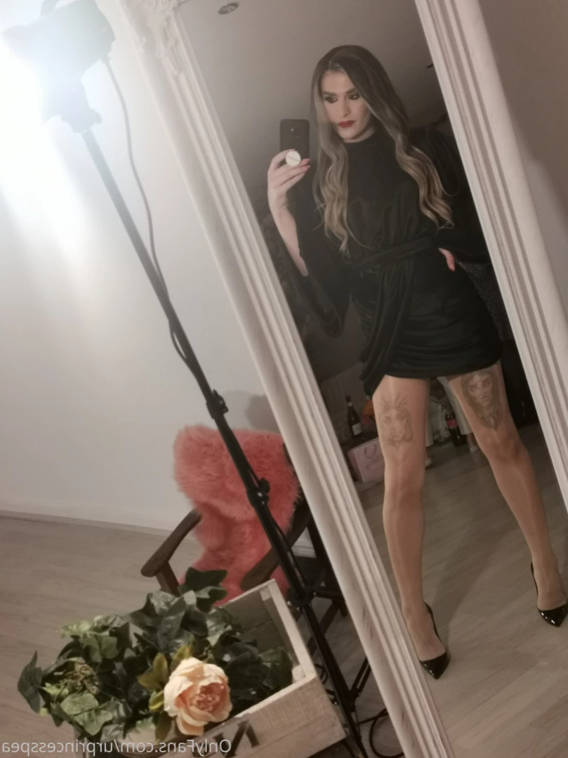 Mummy - Hung British TS [ urprincesspea ] Onlyfans leaked photo 13194375 on Hotleaks.tv