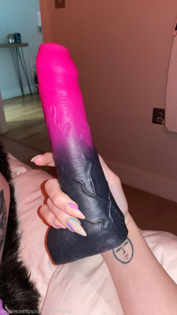 Mummy - Hung British TS [ urprincesspea ] Onlyfans leaked photo 13195104 on Hotleaks.tv