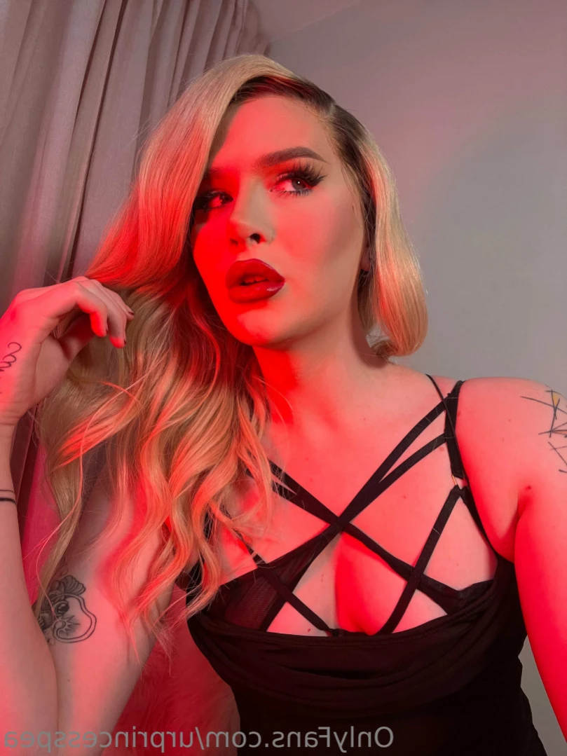 Mummy - Hung British TS [ urprincesspea ] Onlyfans leaked photo 15444607 on Hotleaks.tv