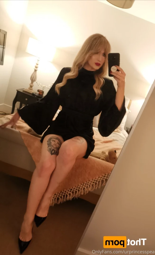 Mummy - Hung British TS [ urprincesspea ] Onlyfans leaked photo 16172226 on Hotleaks.tv