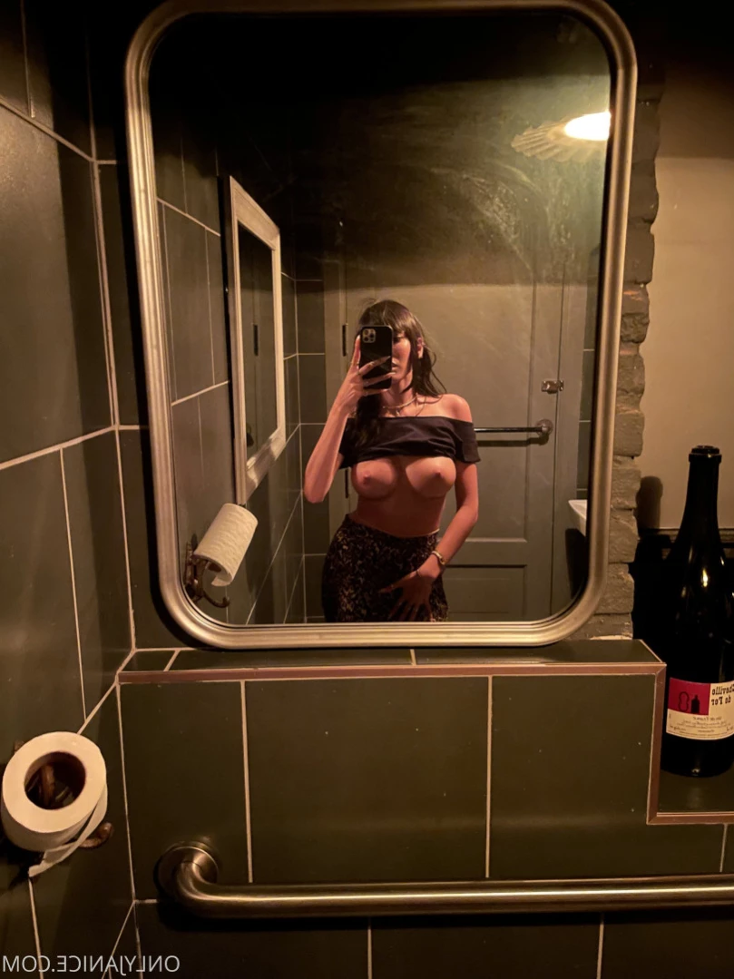 janice griffith [ rejaniced ] Onlyfans leaked photo 13865810 on Hotleaks.tv