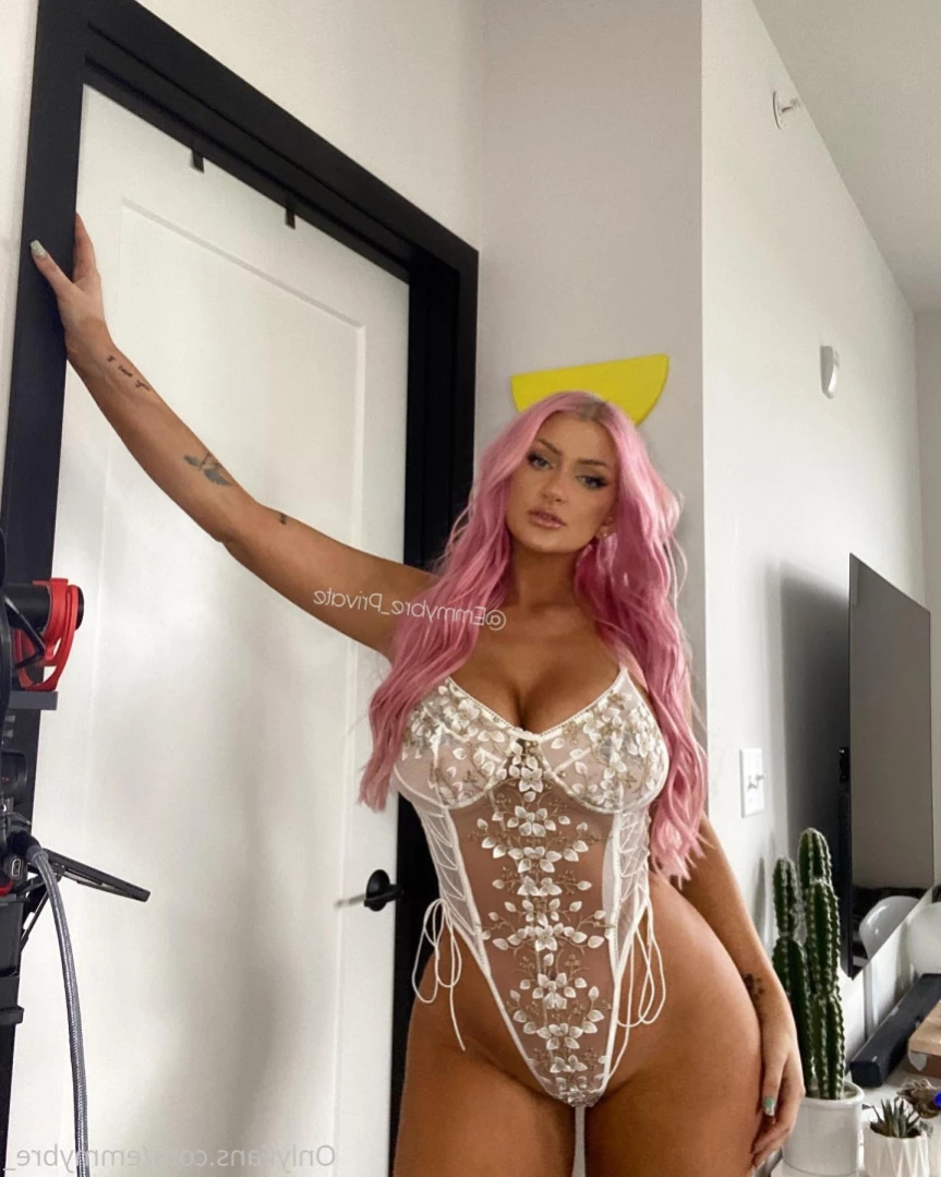 Emmy Bre [ emmybre_ ] Onlyfans leaked photo 12820474 on Hotleaks.tv