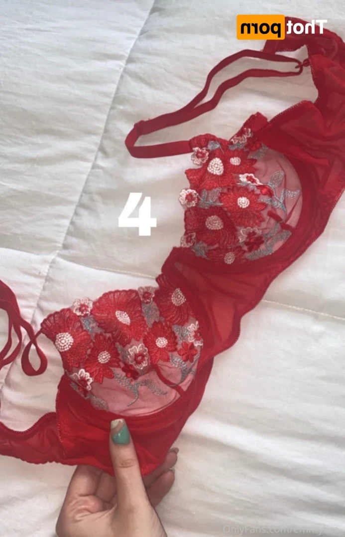 Emmy Bre [ emmybre_ ] Onlyfans leaked photo 13705199 on Hotleaks.tv