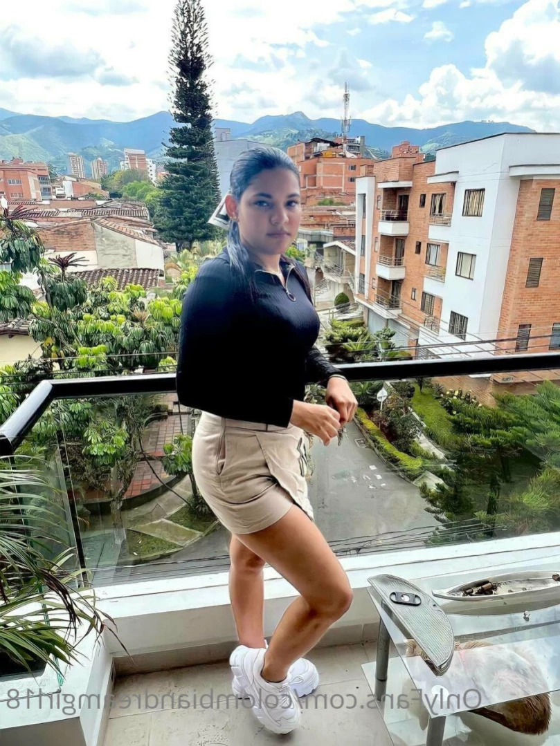Valentina [ colombiandreamgirl18 ] Onlyfans leaked photo 12092100 on Hotleaks.tv