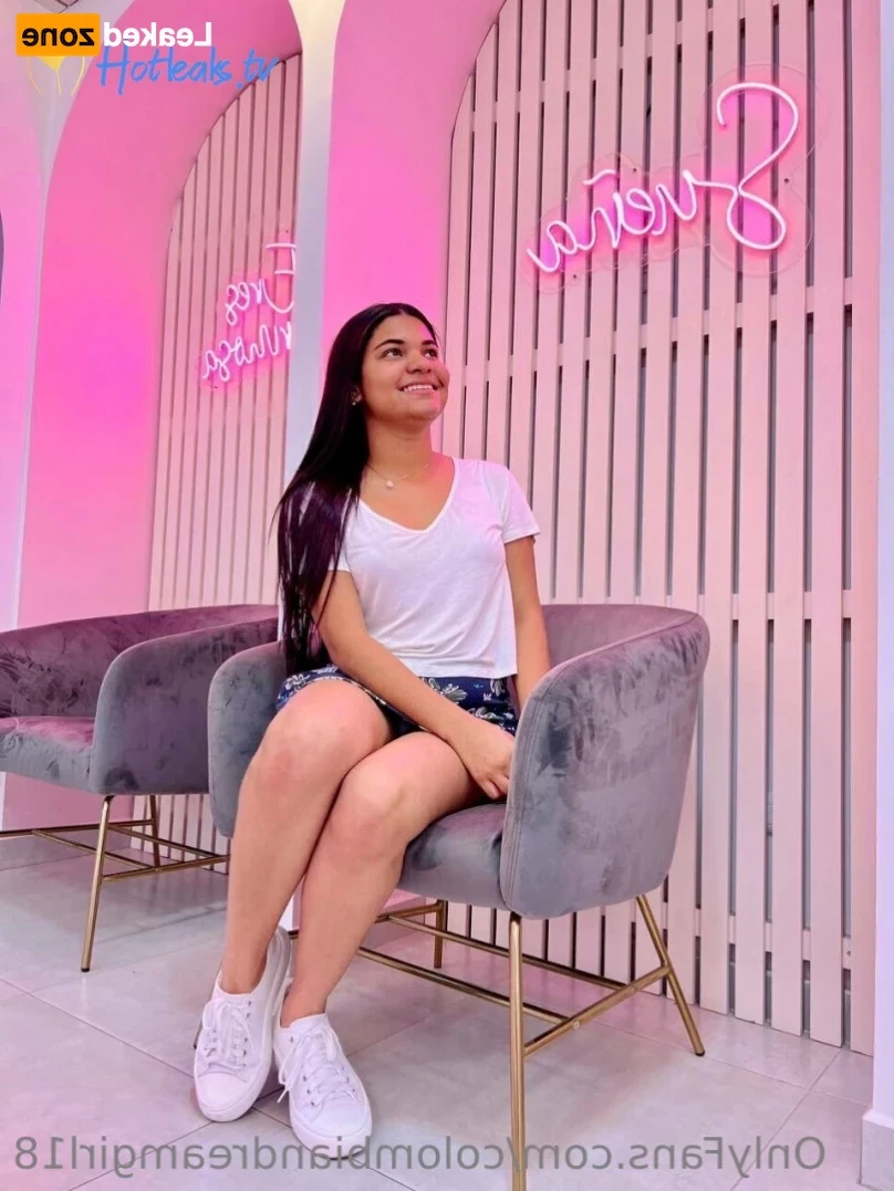 Valentina [ colombiandreamgirl18 ] Onlyfans leaked photo 14145500 on Hotleaks.tv