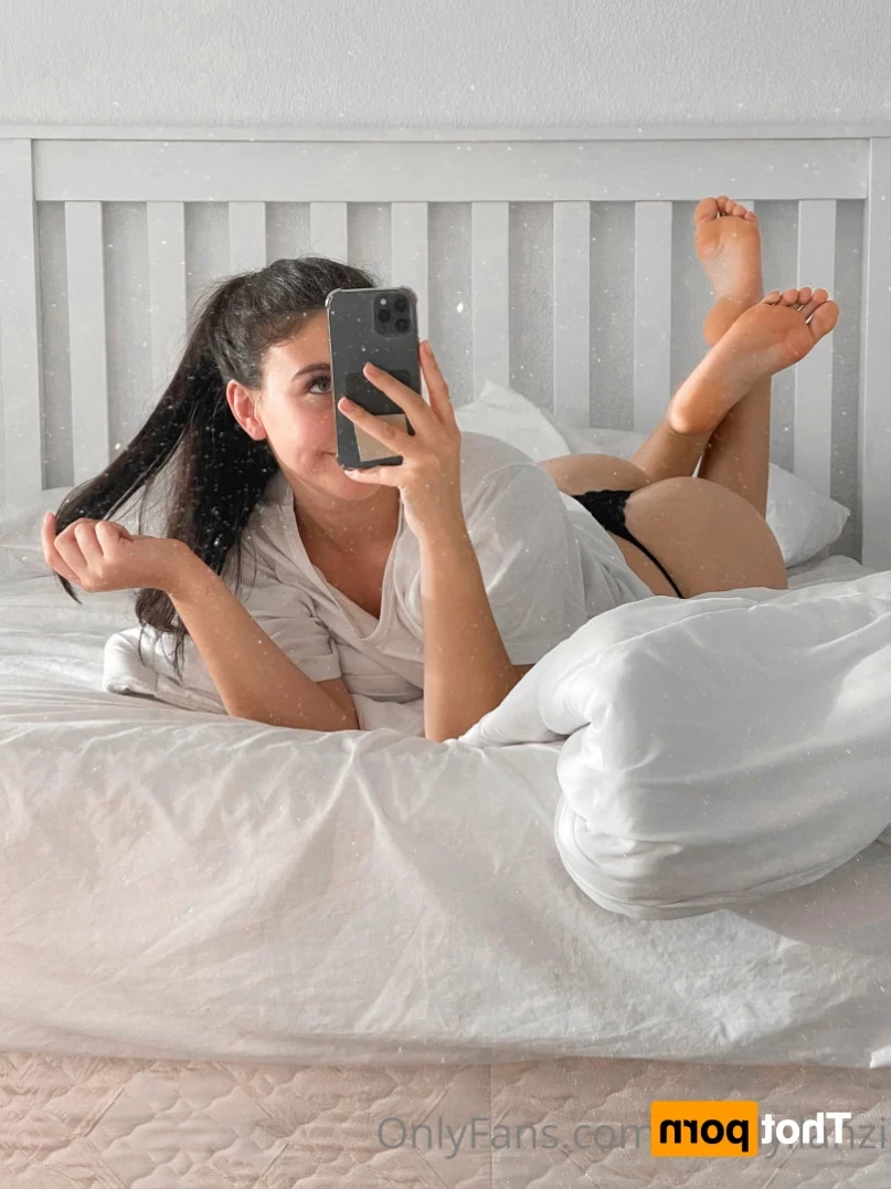 Lanzi [ solely.lanzi ] Onlyfans leaked photo 13022733 on Hotleaks.tv