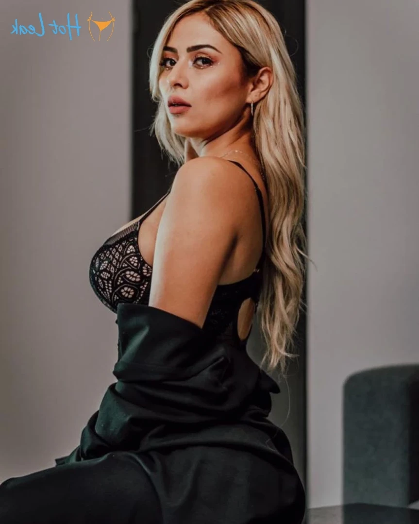 Alemia Rojas [ alemiarojas ] Onlyfans leaked photo 11329627 on Hotleaks.tv