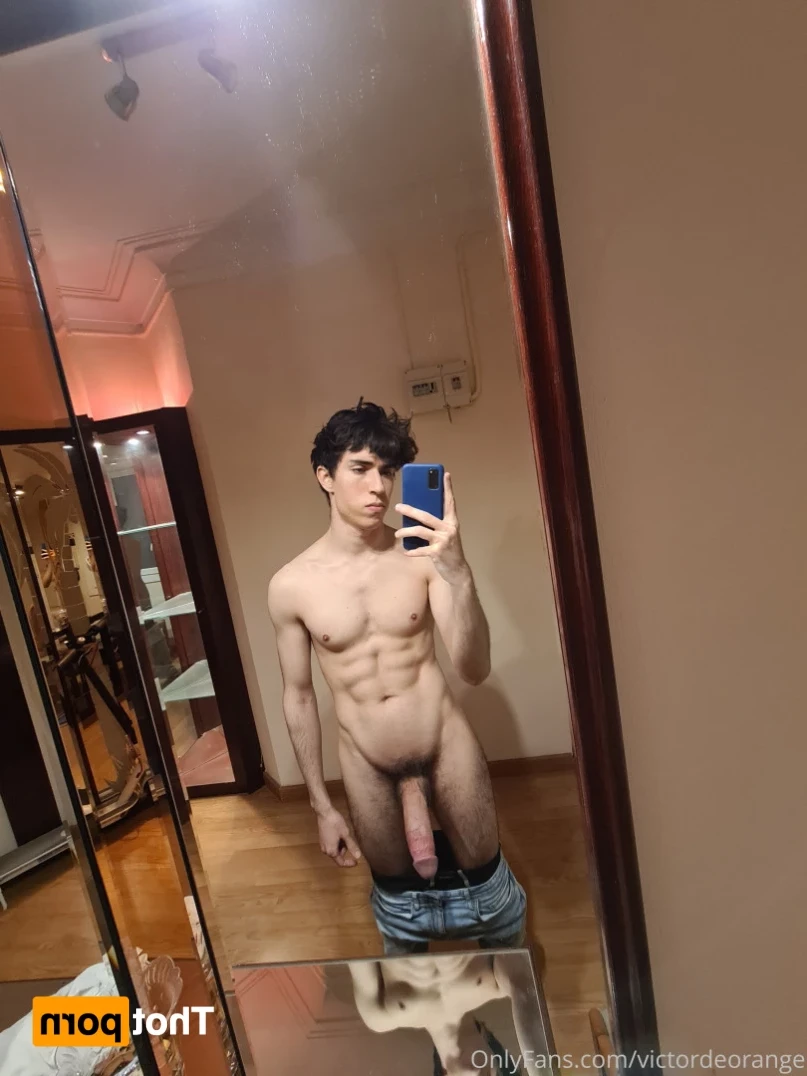 Victor de Orange 🧡 [ victordeorange ] Onlyfans leaked photo 11852347 on Hotleaks.tv