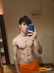 15761788