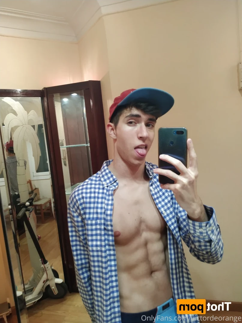 Victor de Orange 🧡 [ victordeorange ] Onlyfans leaked photo 16163527 on Hotleaks.tv