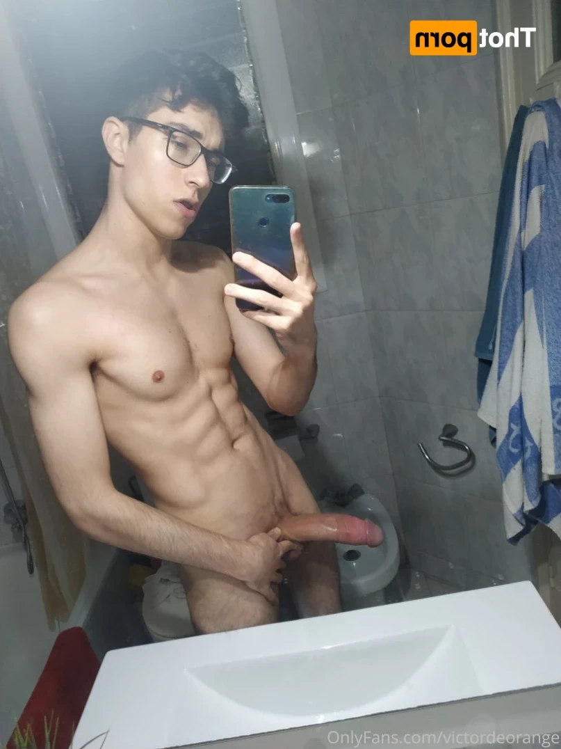 Victor de Orange 🧡 [ victordeorange ] Onlyfans leaked photo 16202339 on Hotleaks.tv