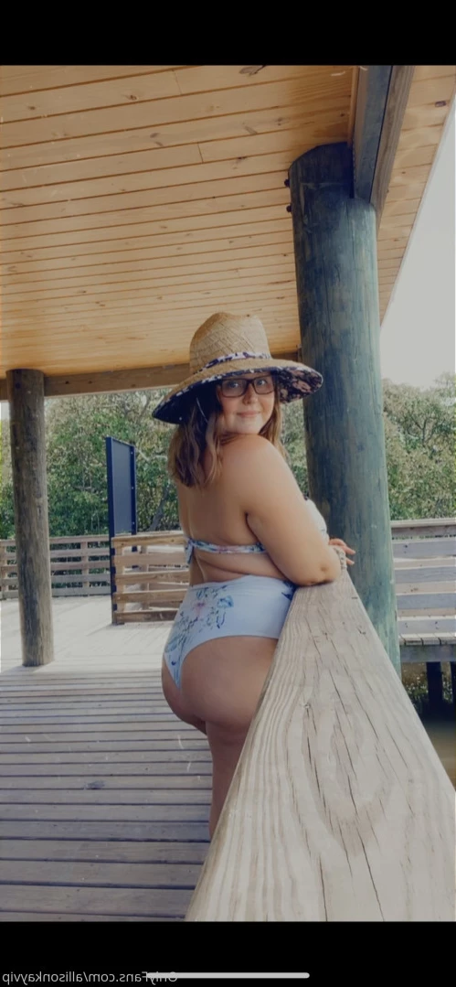 M I S S A V A L O N A S H👑 V I P [ avalonashvip ] Onlyfans leaked photo 15196043 on Hotleaks.tv