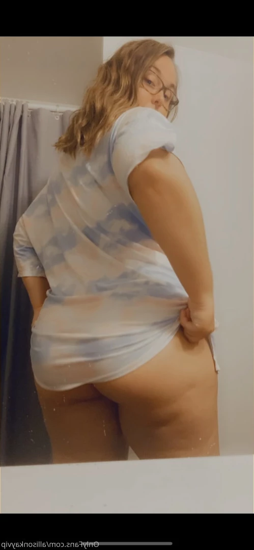 M I S S A V A L O N A S H👑 V I P [ avalonashvip ] Onlyfans leaked photo 16441290 on Hotleaks.tv
