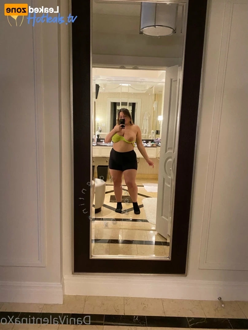 Dani Valentina [ dvalentinaxo ] Onlyfans leaked photo 14084310 on Hotleaks.tv