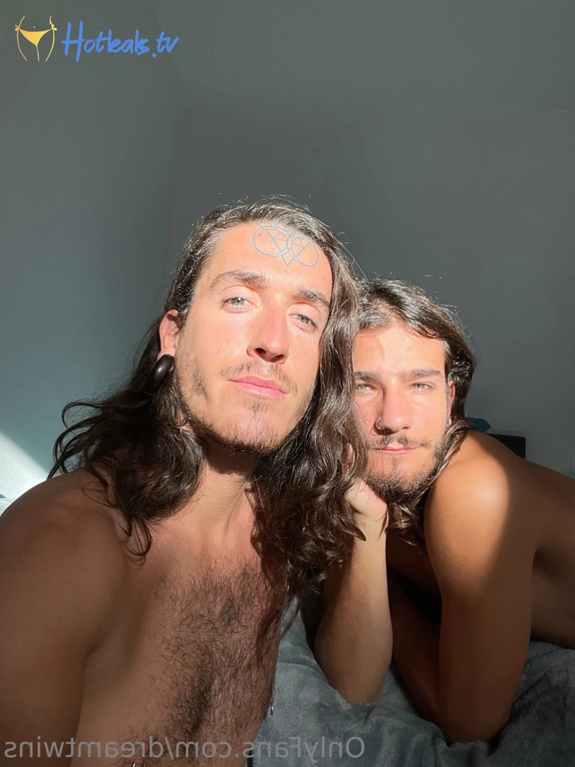 Dream Twins [ dreamtwins ] Onlyfans leaked photo 13679556 on Hotleaks.tv