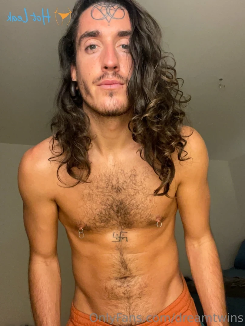 Dream Twins [ dreamtwins ] Onlyfans leaked photo 16183399 on Hotleaks.tv