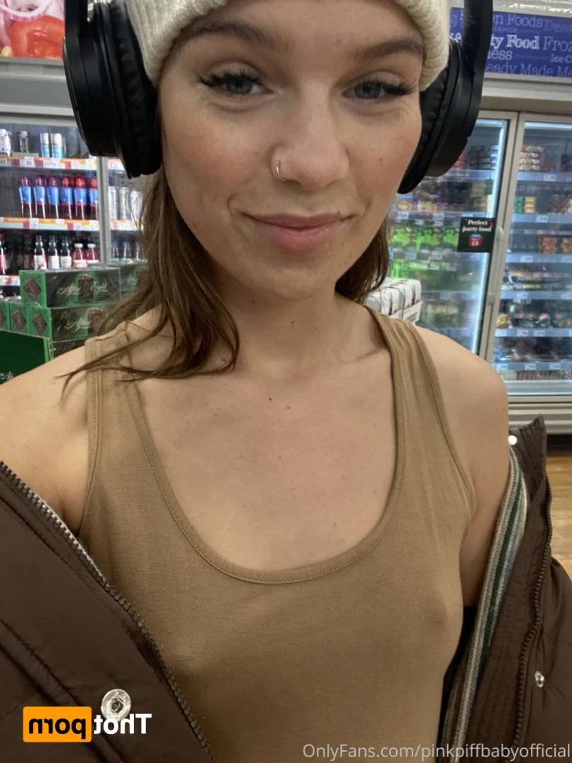 your favourite loner st0ner &lt;3 [ pinkpiffbabyofficial ] Onlyfans leaked photo 14931507 on Hotleaks.tv