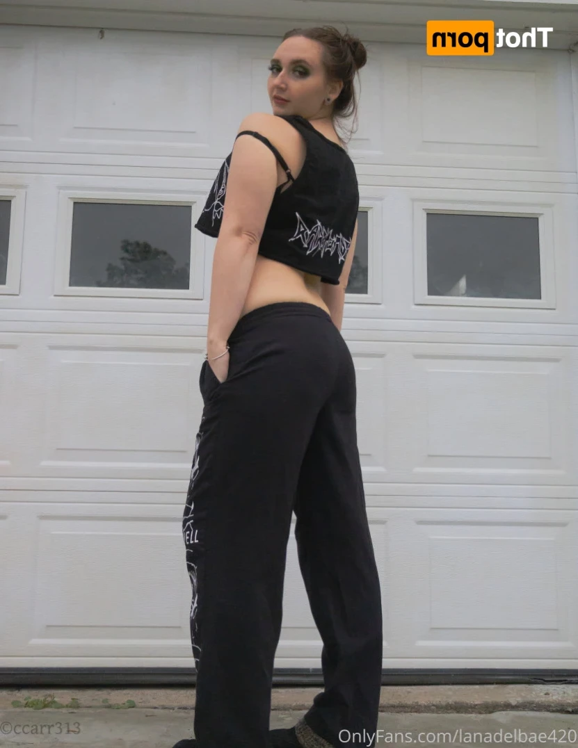 lanadelbae420 Onlyfans leaked photo 11597885 on Hotleaks.tv