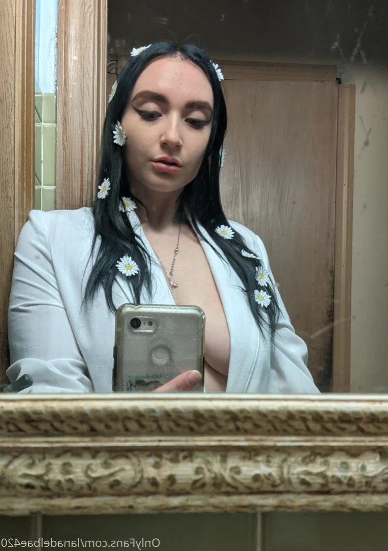 lanadelbae420 Onlyfans leaked photo 12352785 on Hotleaks.tv