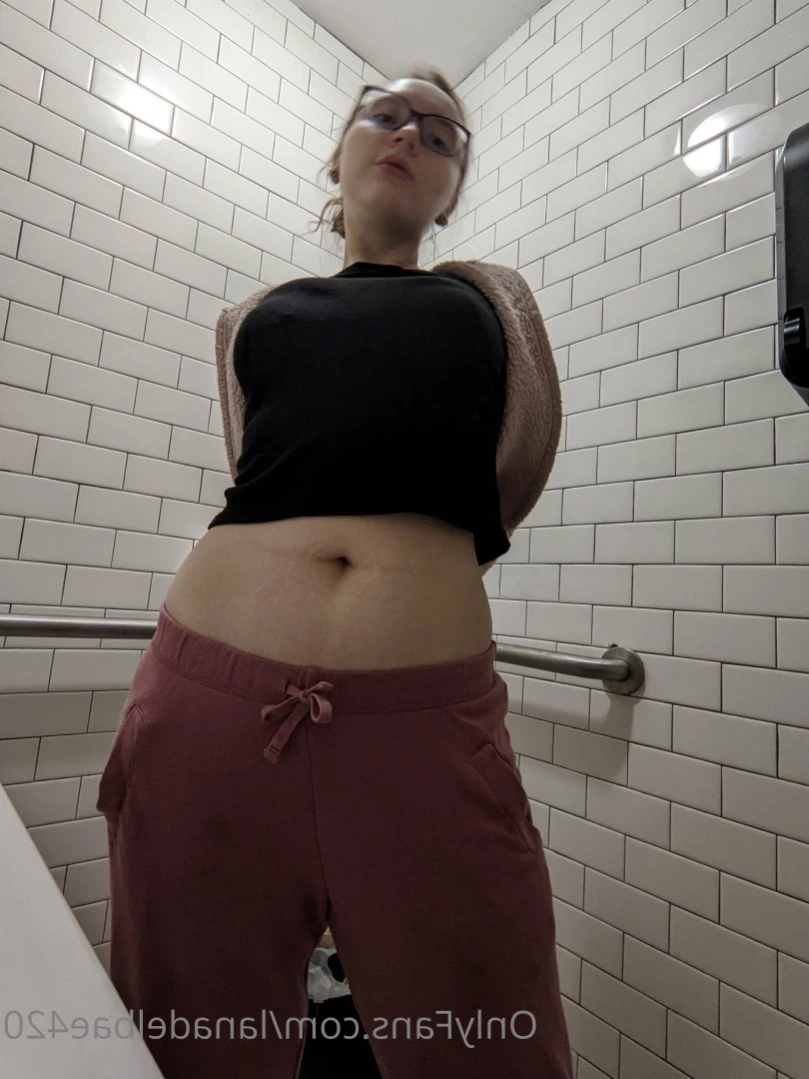 lanadelbae420 Onlyfans leaked photo 12832306 on Hotleaks.tv
