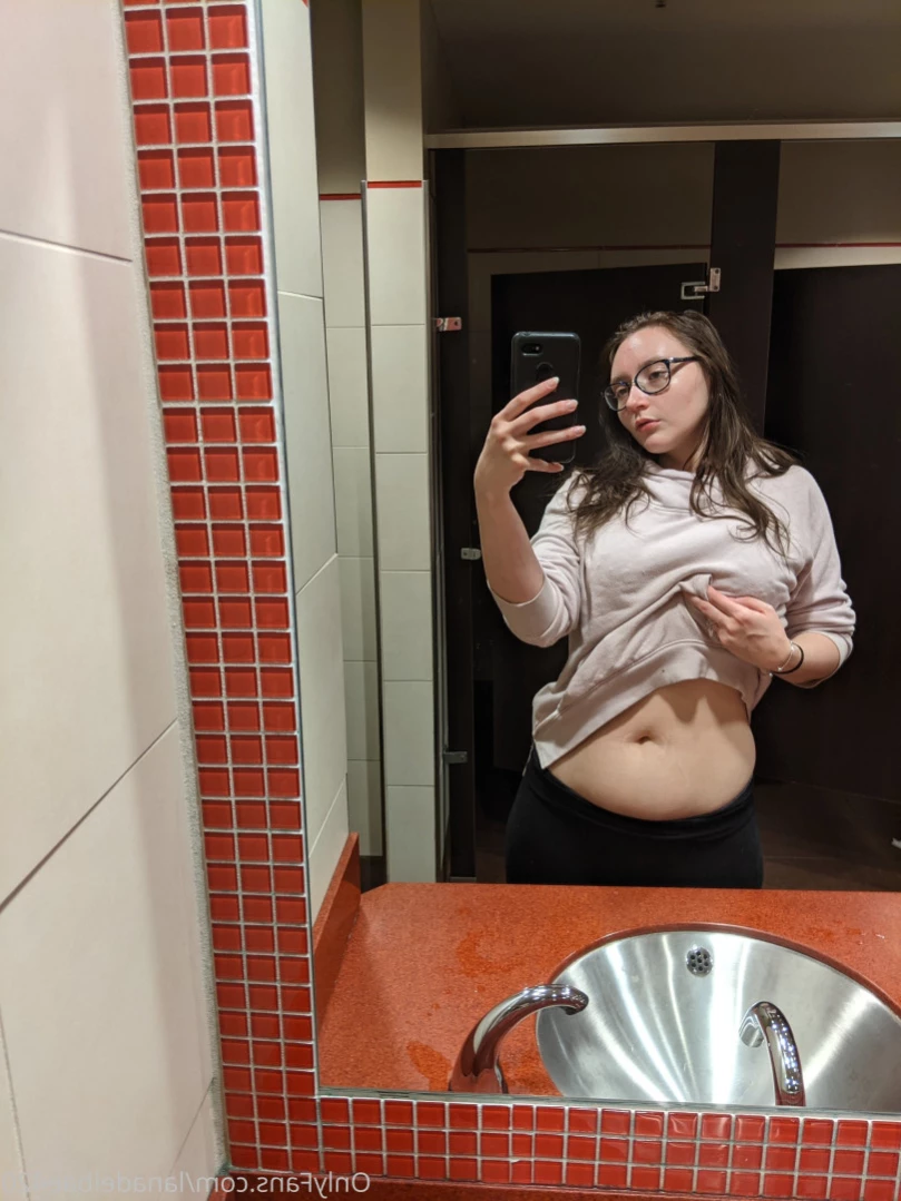 lanadelbae420 Onlyfans leaked photo 14812567 on Hotleaks.tv