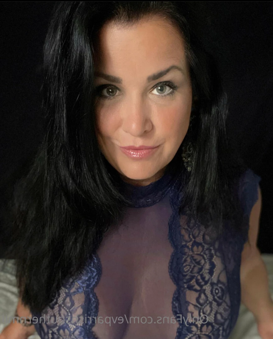 Evangeline (EV) Parrish [ evparrish ] Onlyfans leaked photo 10904216 on Hotleaks.tv