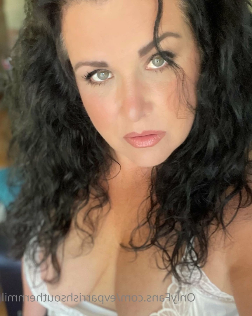 Evangeline (EV) Parrish [ evparrish ] Onlyfans leaked photo 11000857 on Hotleaks.tv