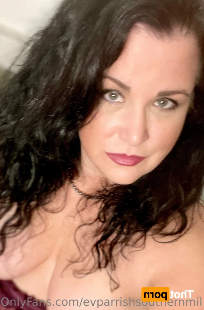 Evangeline (EV) Parrish [ evparrish ] Onlyfans leaked photo 11751840 on Hotleaks.tv