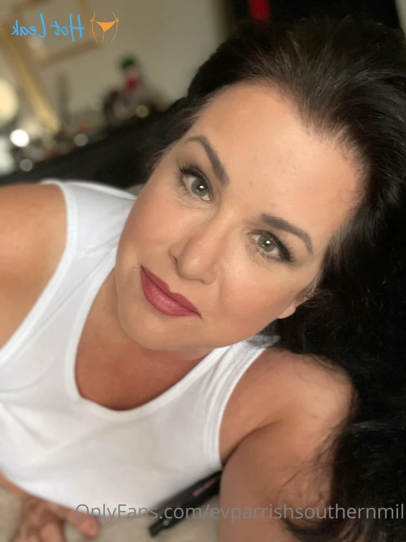 Evangeline (EV) Parrish [ evparrish ] Onlyfans leaked photo 12381334 on Hotleaks.tv