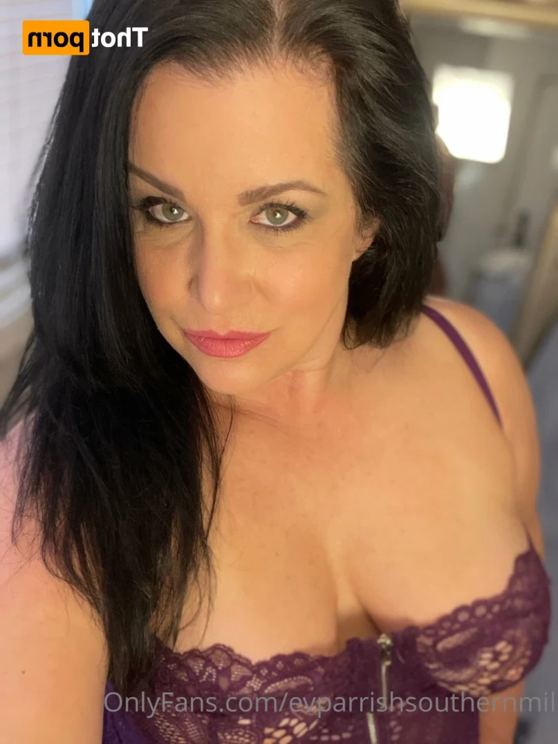 Evangeline (EV) Parrish [ evparrish ] Onlyfans leaked photo 12455072 on Hotleaks.tv